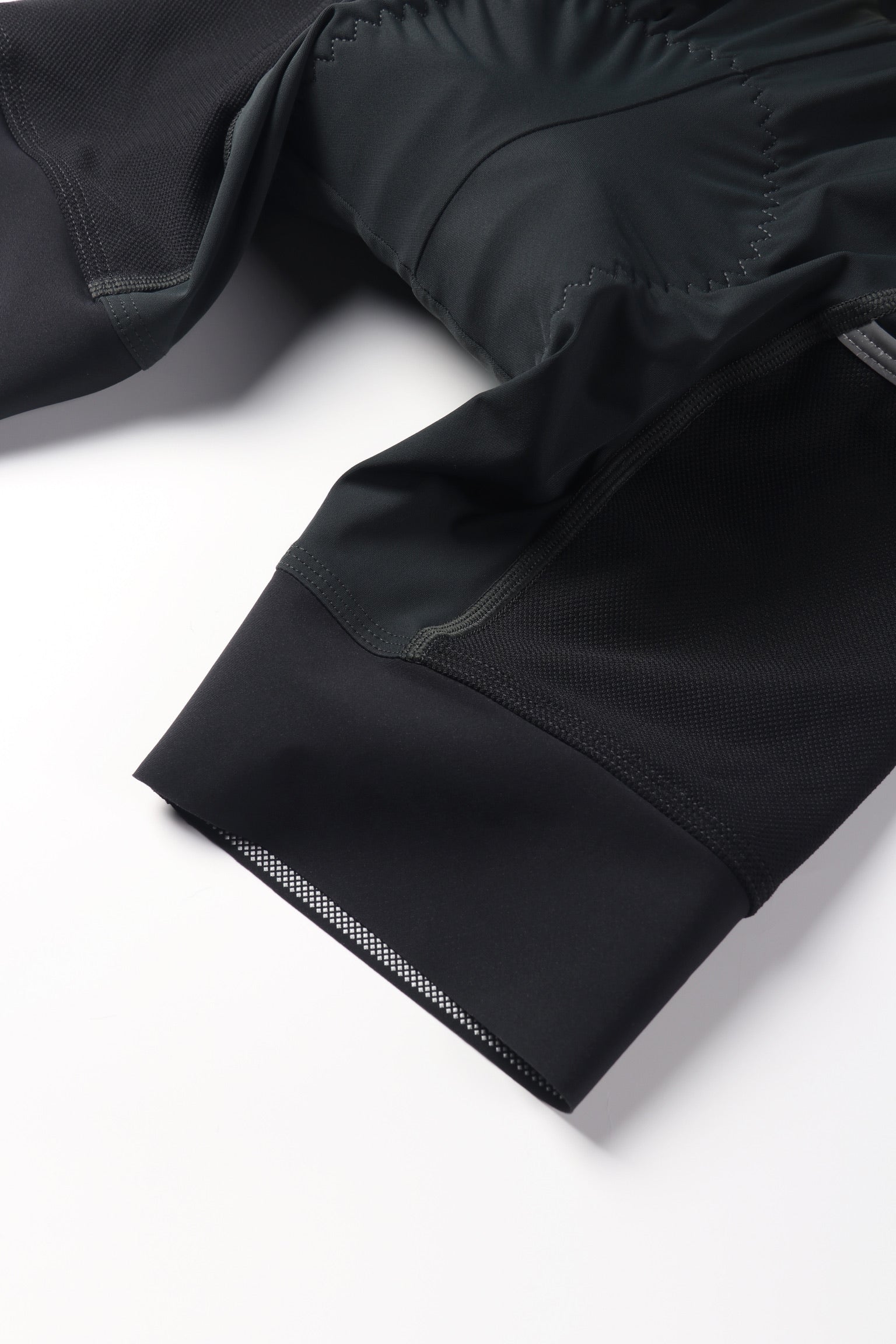 Dynamic Cargo Bib - Women