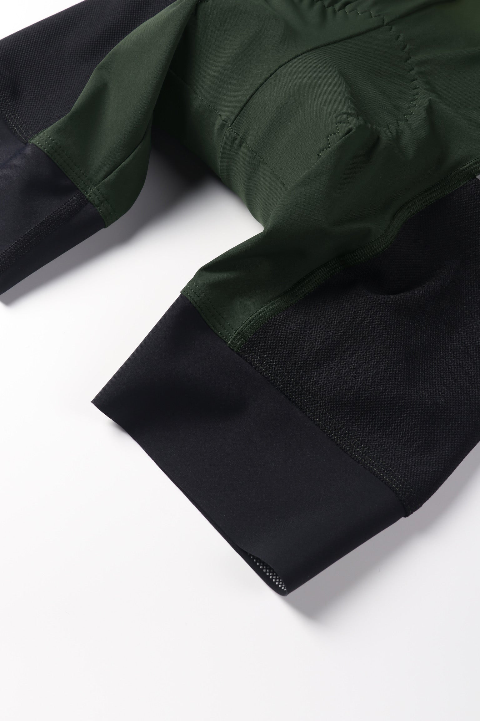 Dynamic Cargo Bib - Women